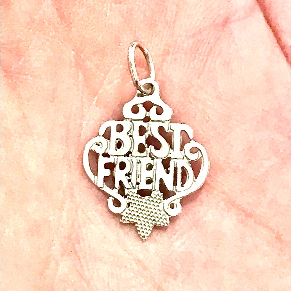 925 sterling silver “best friends” charm ✨